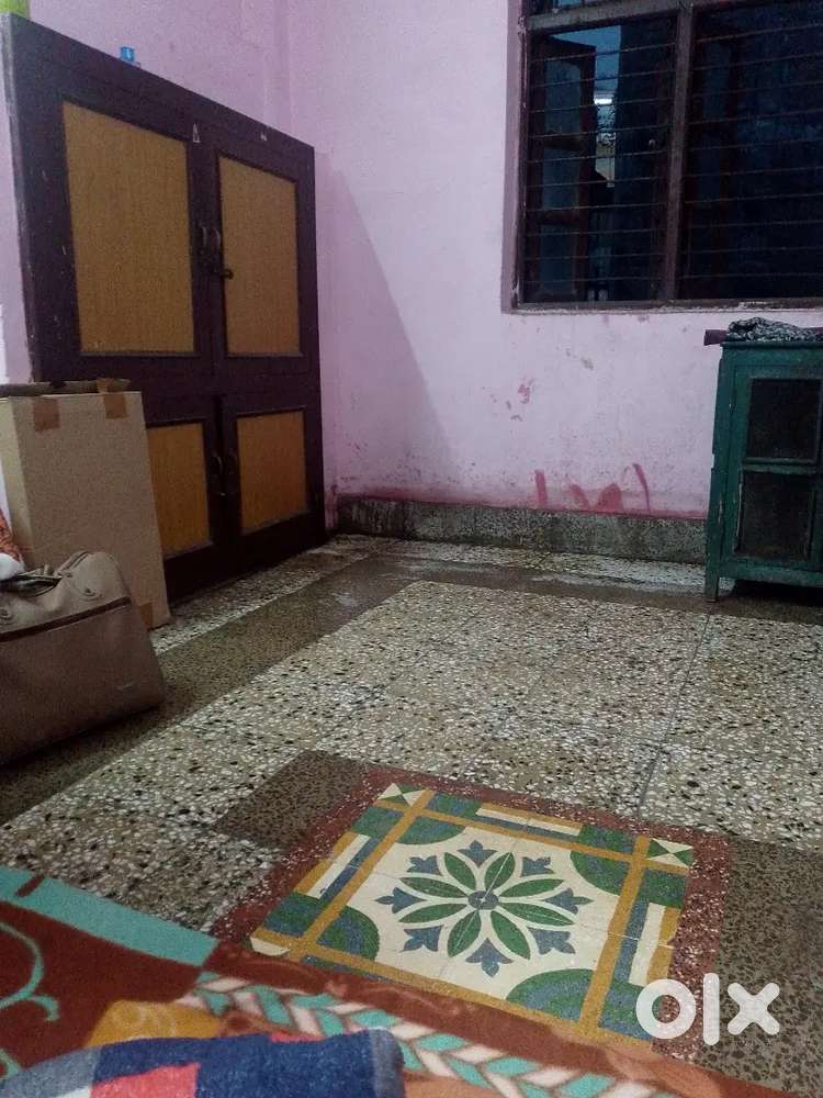 Room for rent only for girls