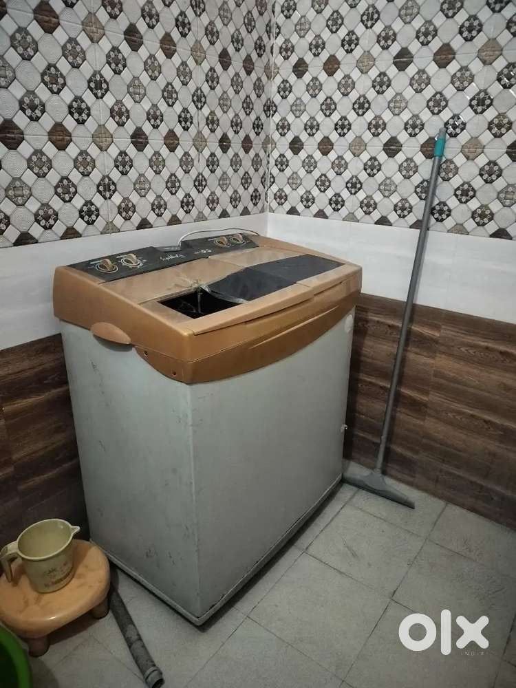Whirpool washing machine semi