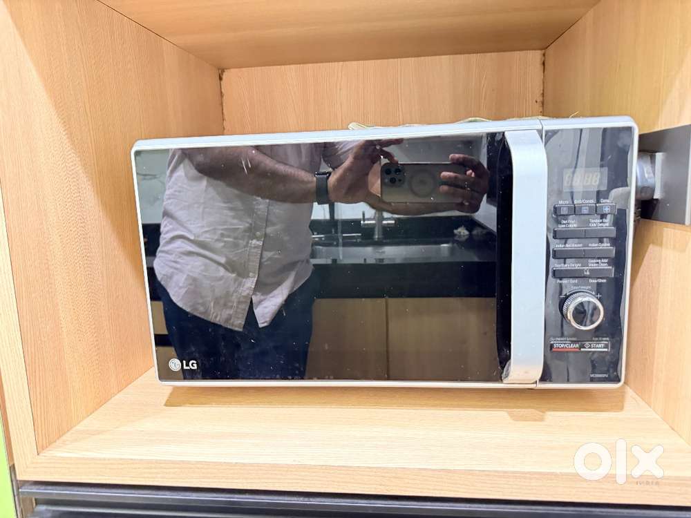 LG Microwave 28L