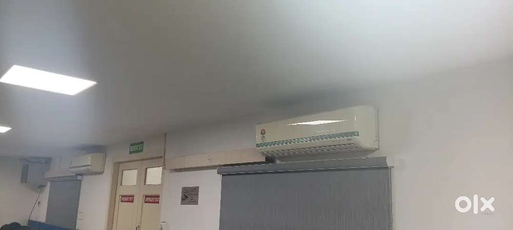 4 used ACs in good condition