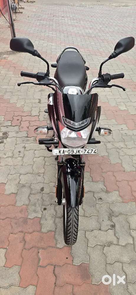 BAJAJ PLATINA 100 CC COMFORTEC BS6 ENGINE