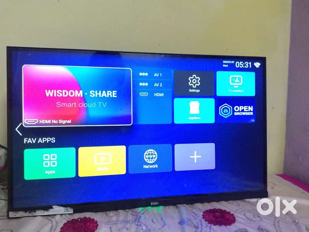 Android smart TV 32 inch