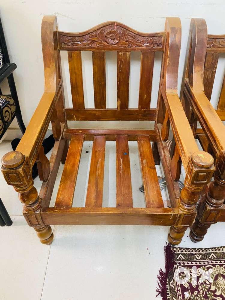 Teak wood Sofa with to 2 chairs