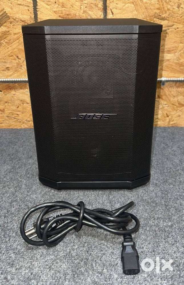 Like New BOSE S1 PRO Multi-Position PA System