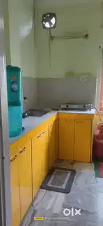 2bhk House is available at zoo road