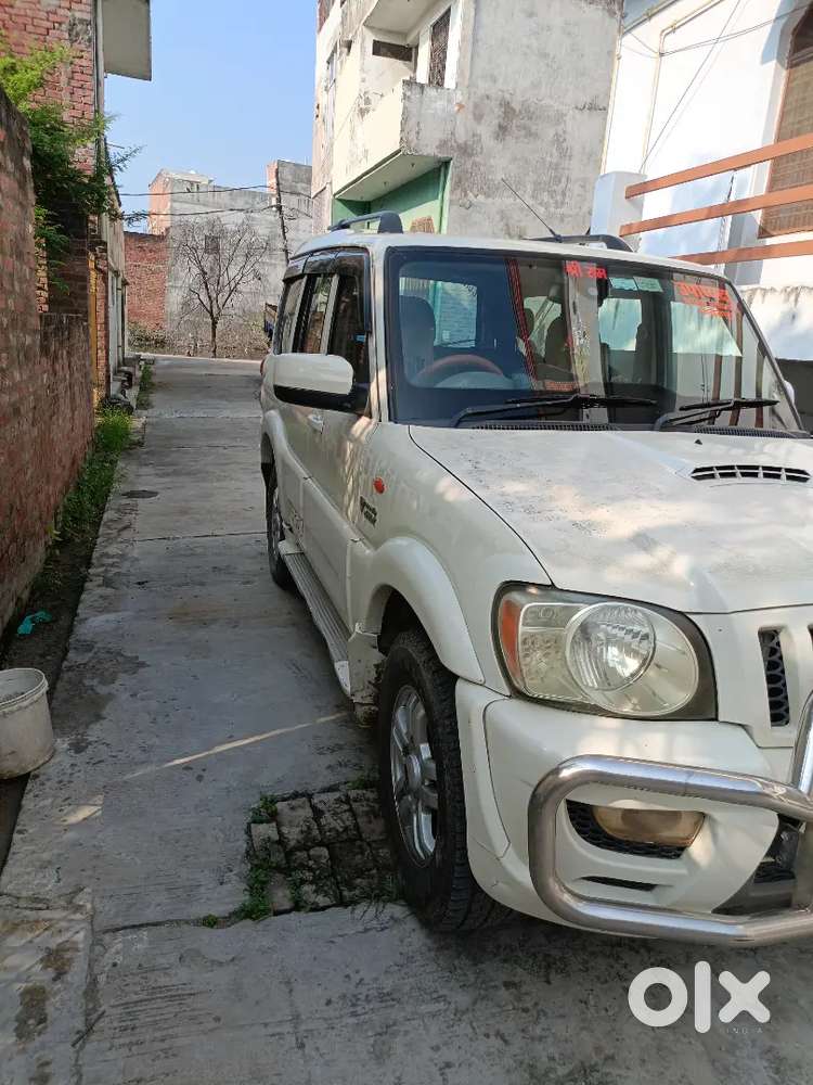 Mahindra Scorpio 2013 Diesel 135000 Km Driven