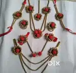 Floral jewellery