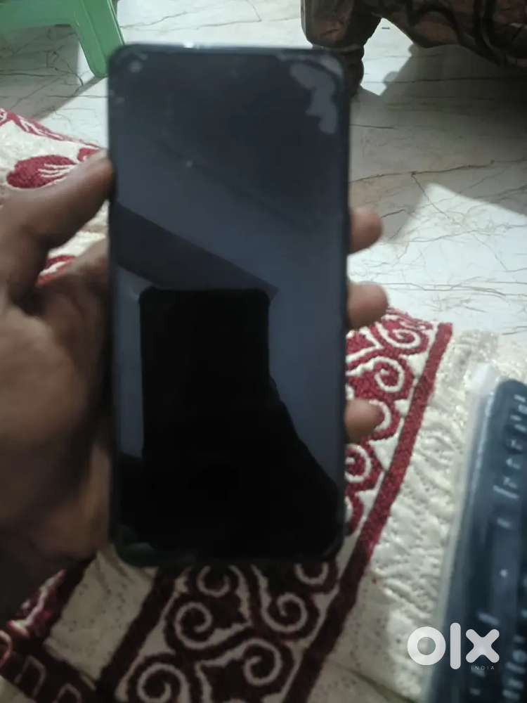 Realme phone selling