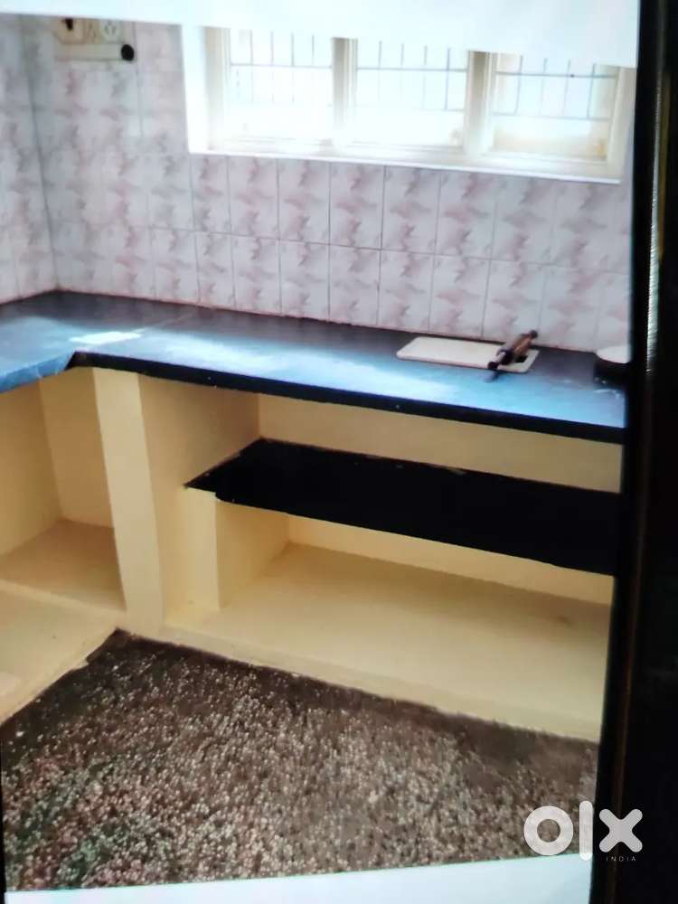 2bhk house for rent 2nd floor