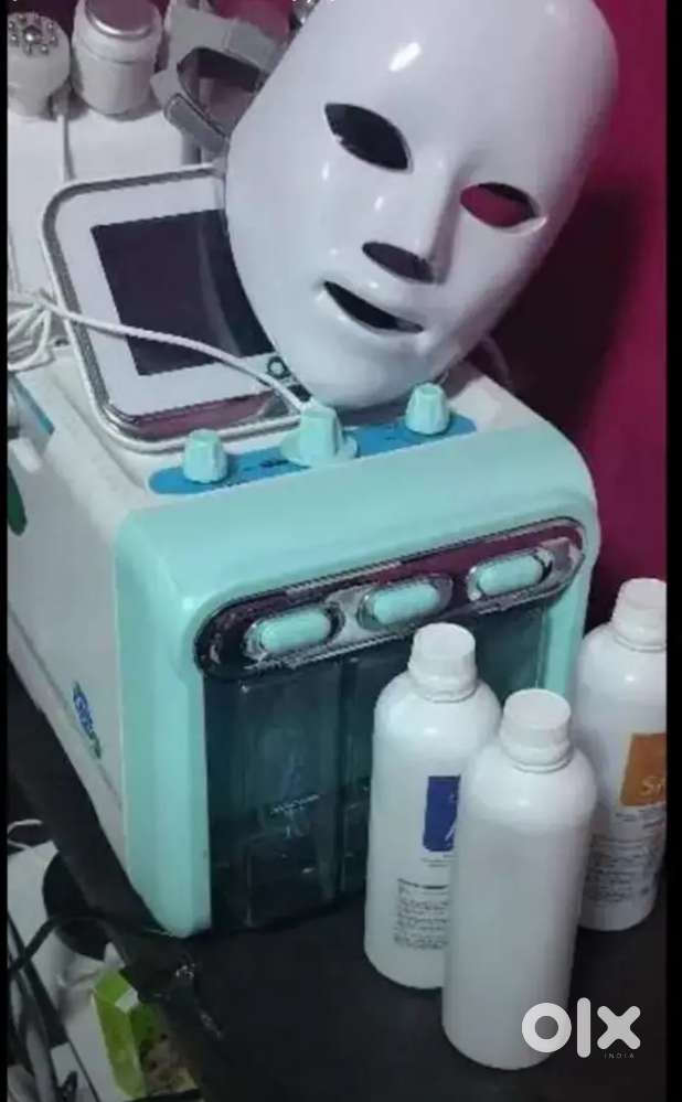 Beauty parlour goods