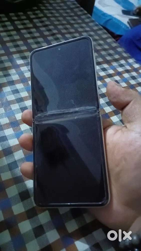 Samsung flip
