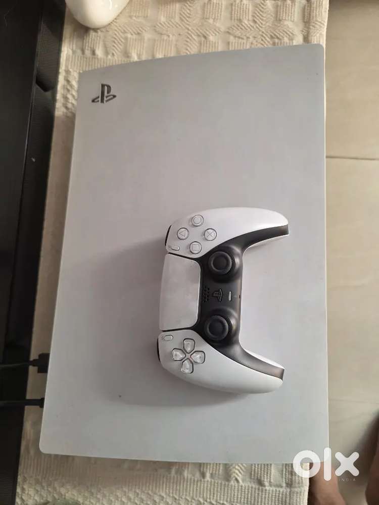 PS5 sale with remote