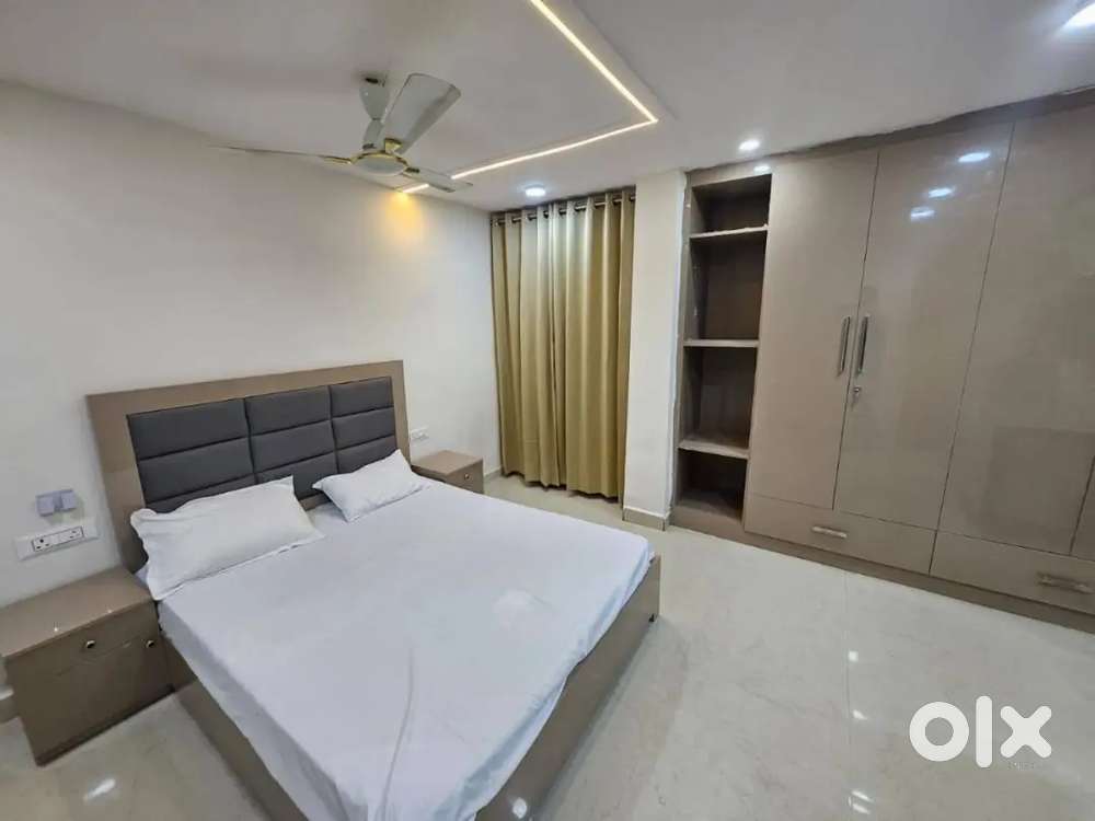 2Bhk fully furnished Sector 69