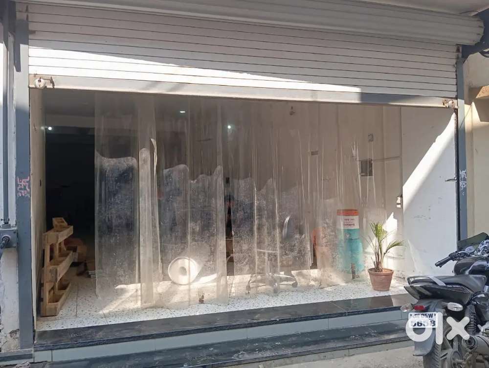 Commercial office space on rent ,80 feet road