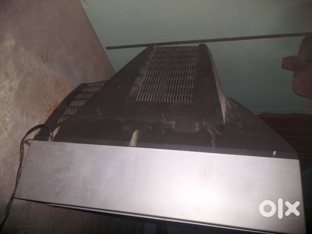 Lg tv black and white