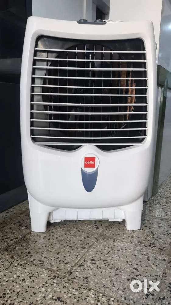 Cooler - Cello Gem 22 Litre  1.3 Years Old, Mint Condition