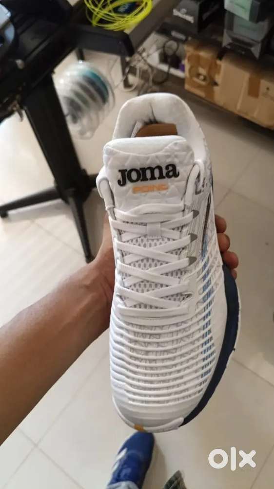 Joma tennis shoes