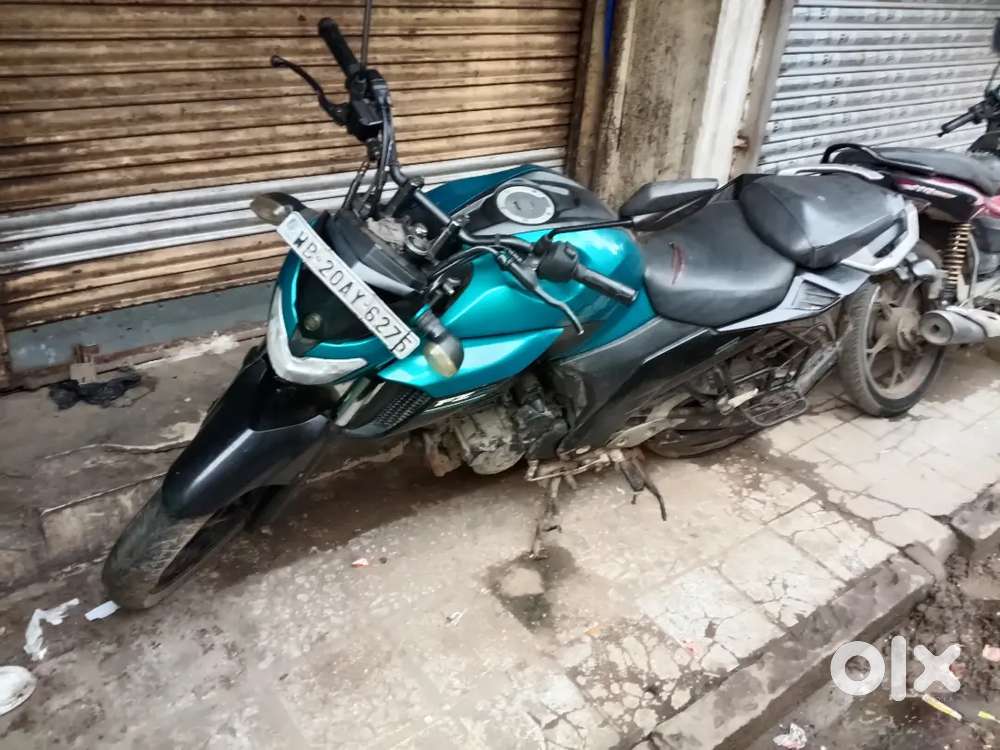 Yamaha fz25 bike