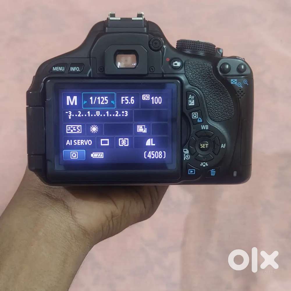 Conon 600d 55mm to 250mm lons Bag and original charger battery A grade