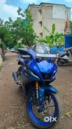 R15 V4 Blue