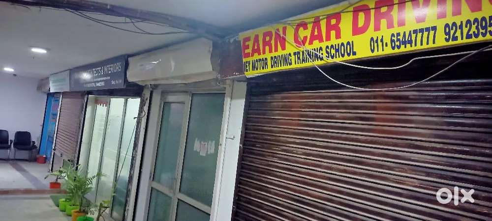 For sale commercial shop 130sqft