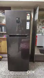 Fresh conditioned samsung fridge is for sale