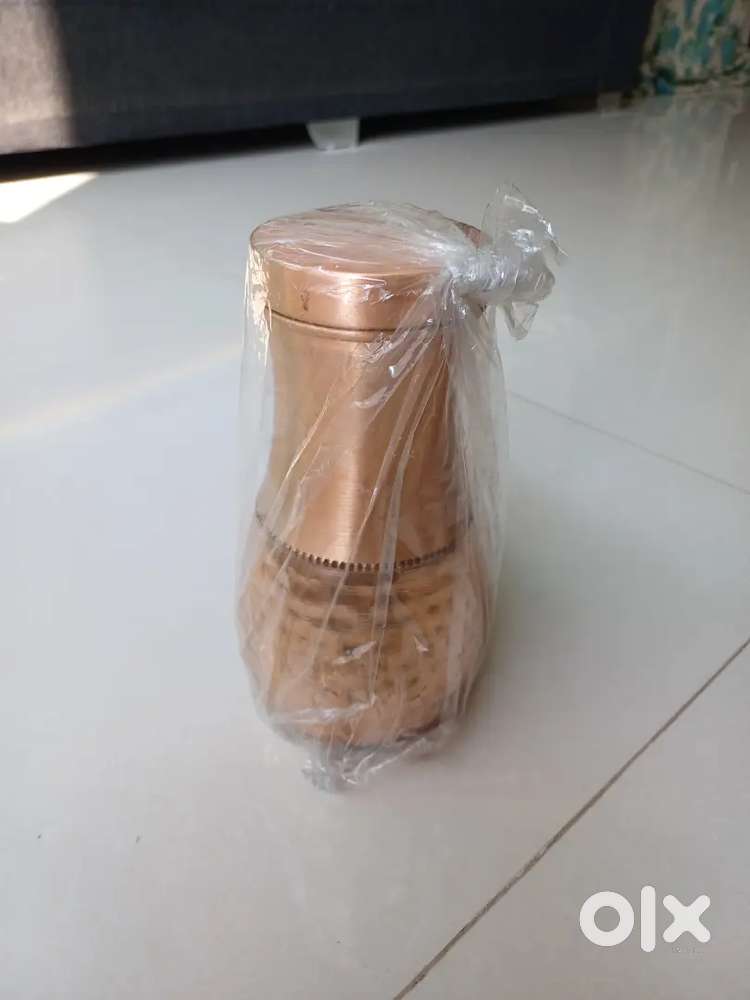 Copper bottle with lid glass