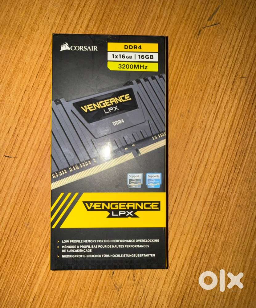 Corsair Vengeance LPX 16GB  (3200MHZ) 8GB  DDR4 (2400MHZ) FREE