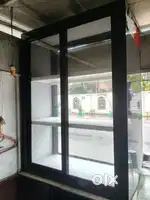 GLASS DISPLAY CABINET