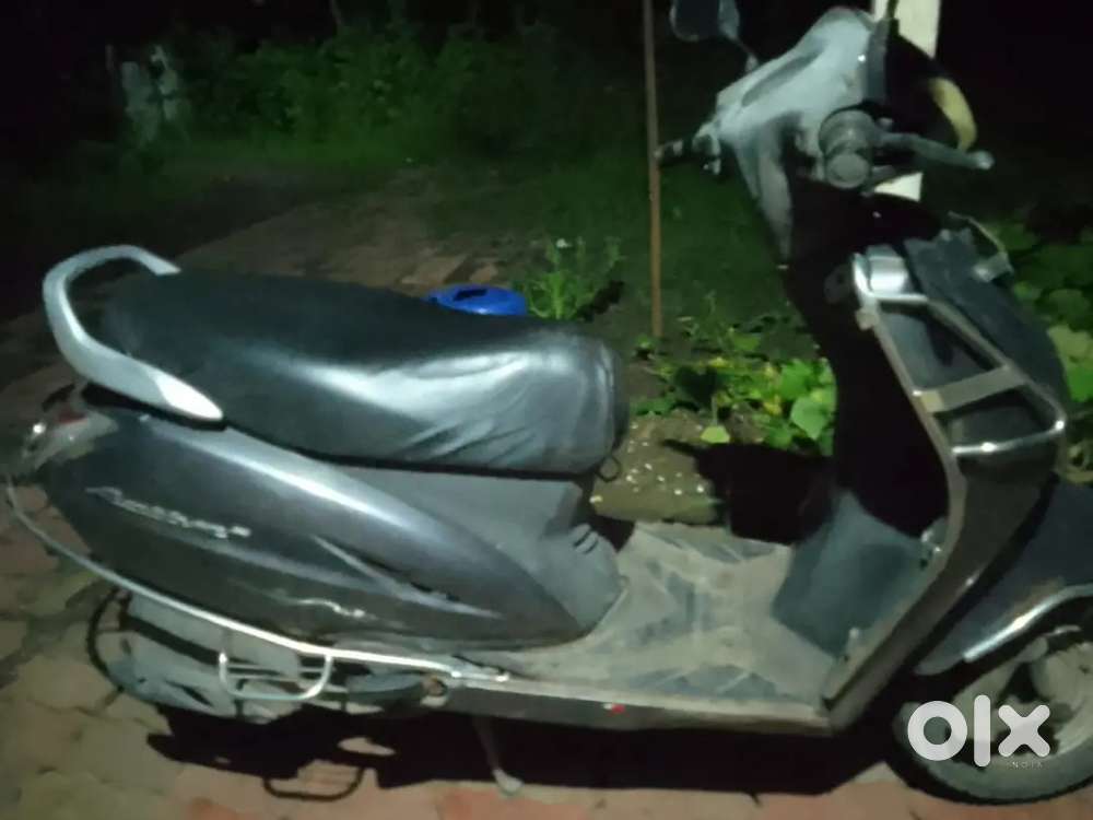 Mujhe ye scooty sell karni he