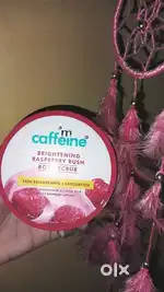 MCaffeine Brightening Raspberry RushBodyScrubSkin Brightening

 175g