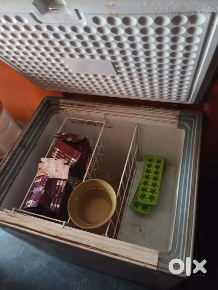 Single door fridge and freezer