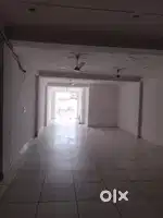 180 gaj hall avilable for rent nawada metro in 35000 rs 50 feet road