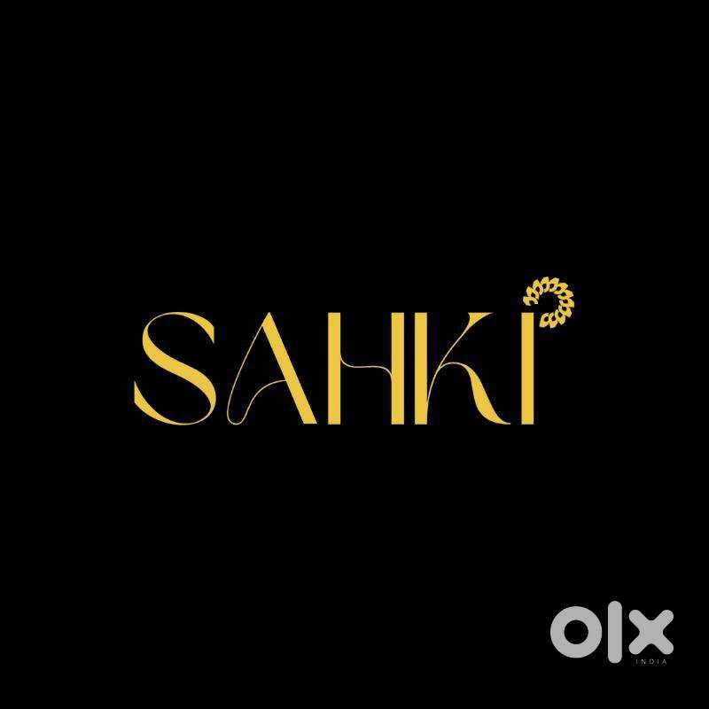 Customer care (Female)