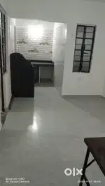 2bhk flat kiraya se dena hai 6000