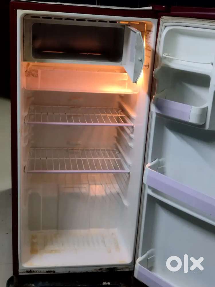 LG FRIDGE, Model: GL-195NH5/2011 Model