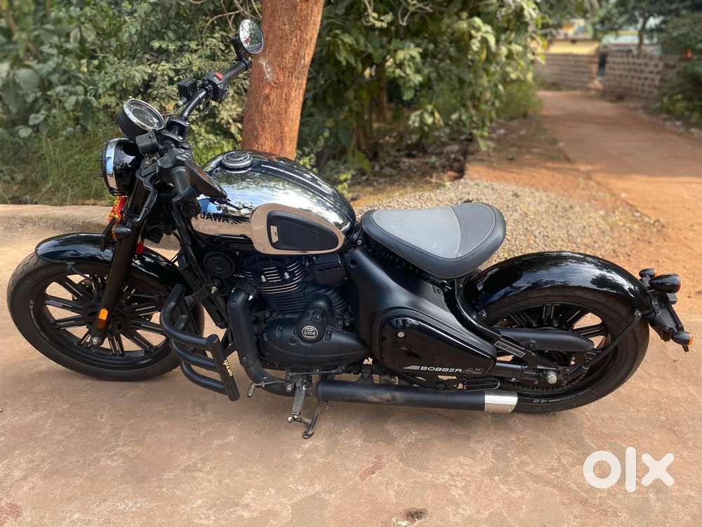 Jawa 42 bobber