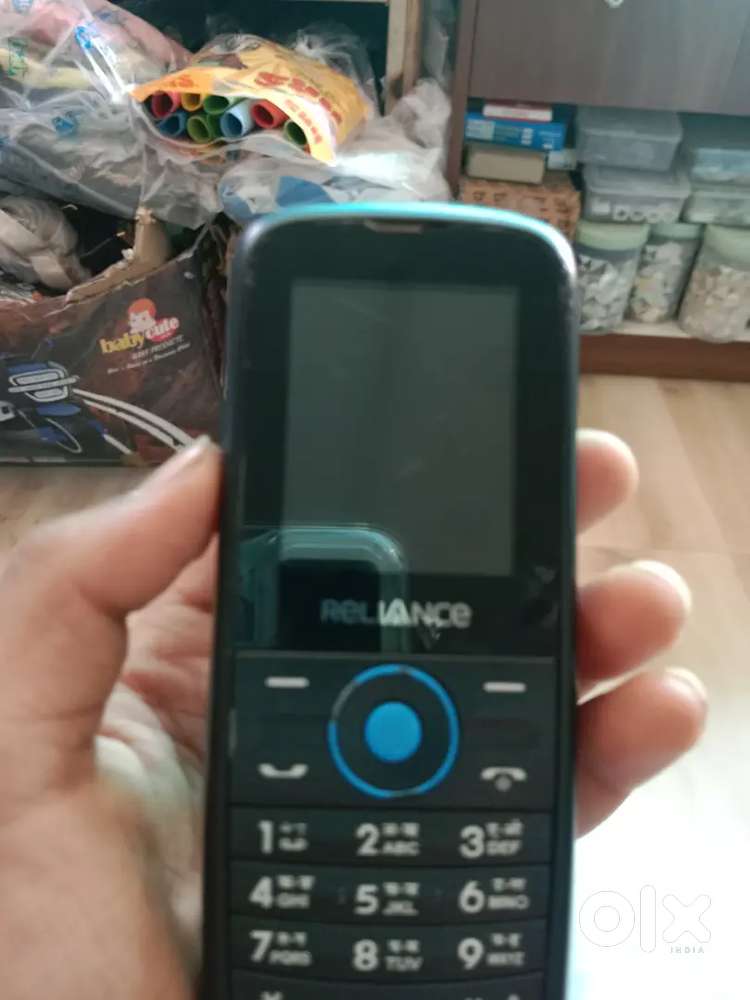 This is keypad phone and his rate 3000