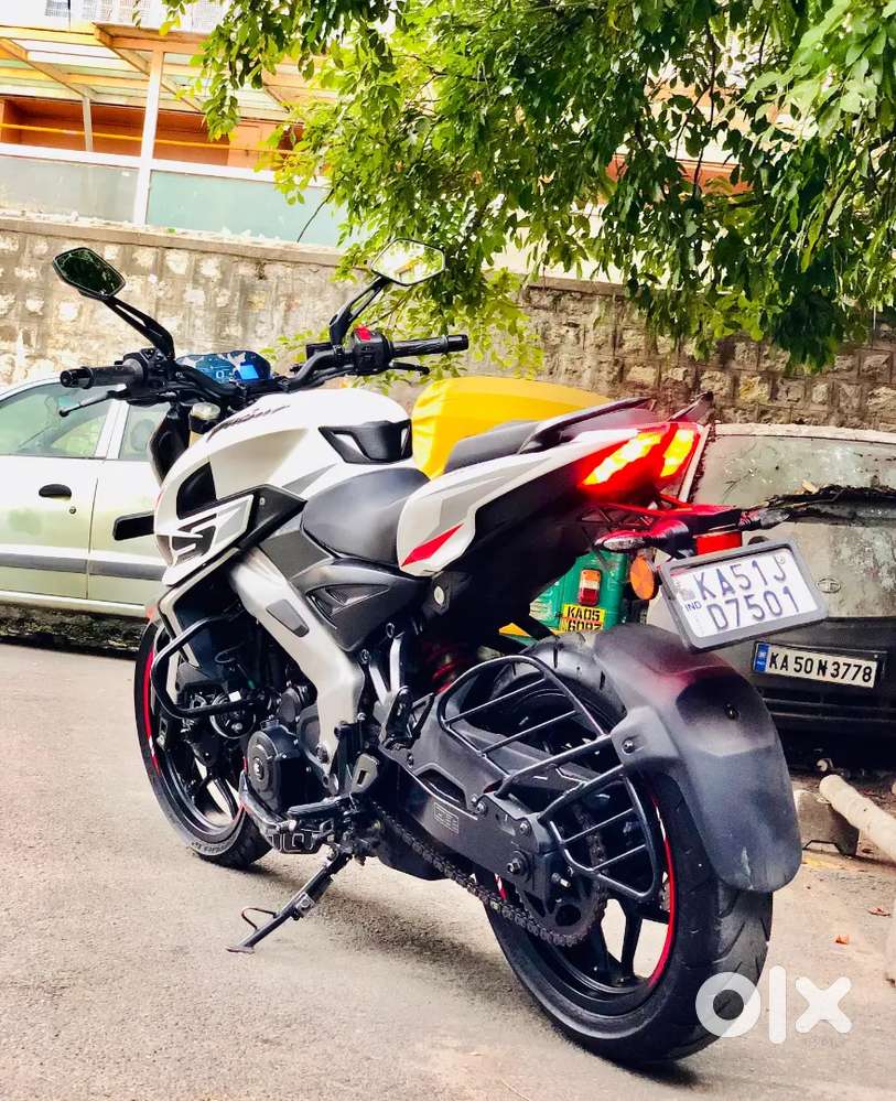 Bajaj pulsar NS 400 2024