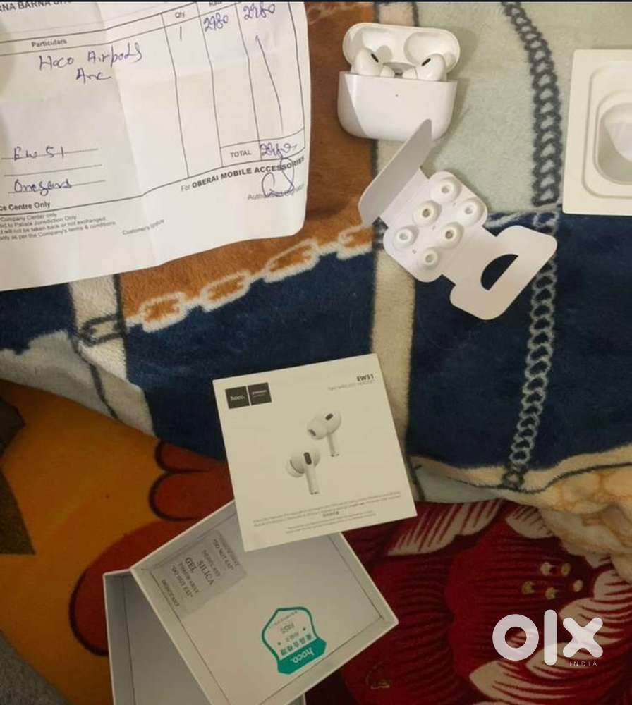 Hoco original earbuds