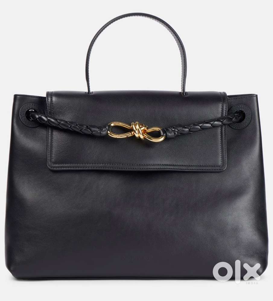 Bottega Veneta soft leather handbag for women