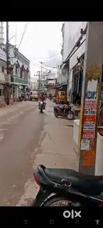 Hair cutting salon bechna hai