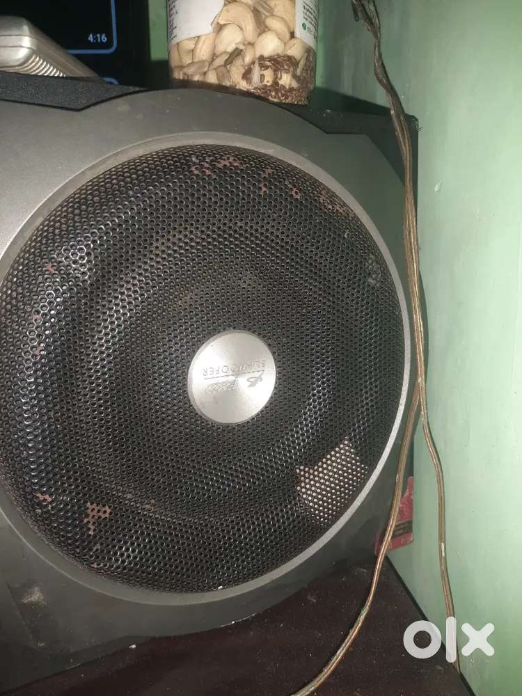 F and D home theatre