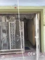 Complete ghar h with all nearby facilities