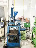 Semi Automatic injection moulding machine