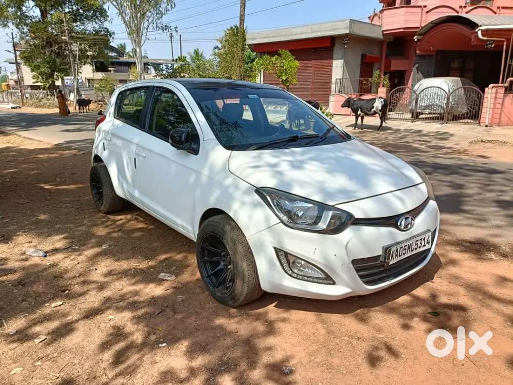 Hyundai i20 2012 Diesel 136000 Km Driven