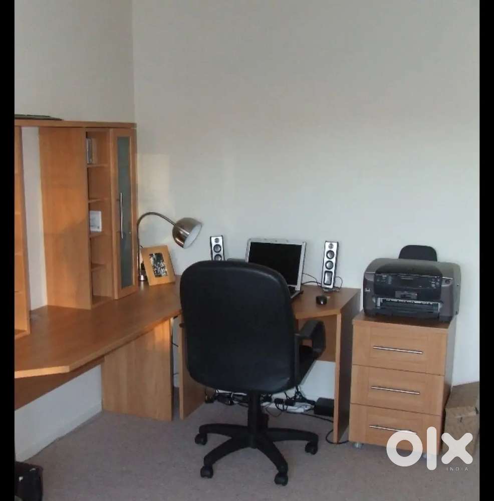 Office available on Rent