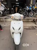 HONDA ACTIVA 3g White 2015