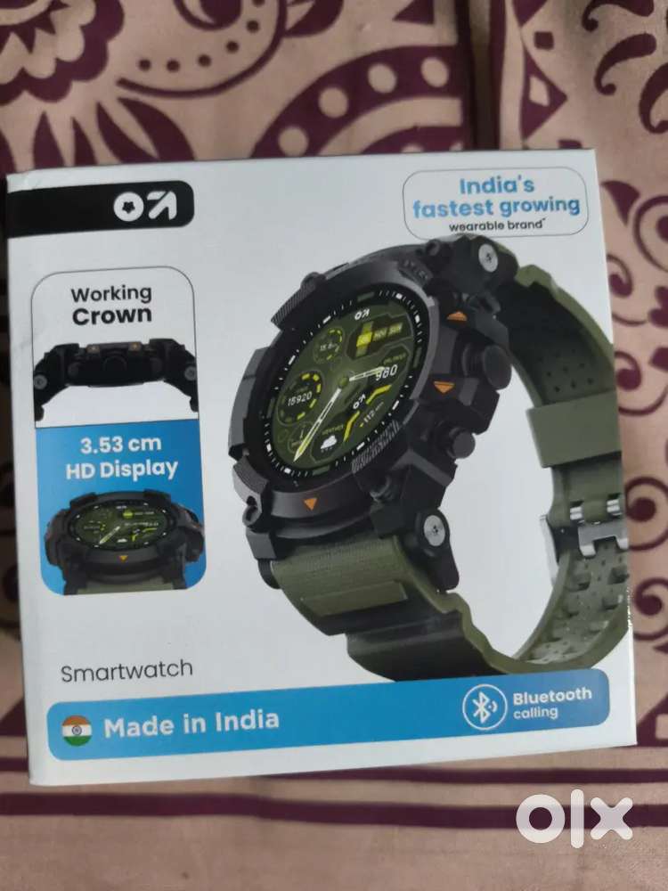 Smart watch Bolt