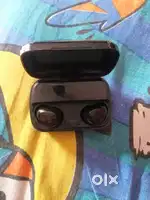 Air buds headphone